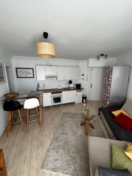 Bonito Y Comodo Apartamento Benalmadena Bagian luar foto