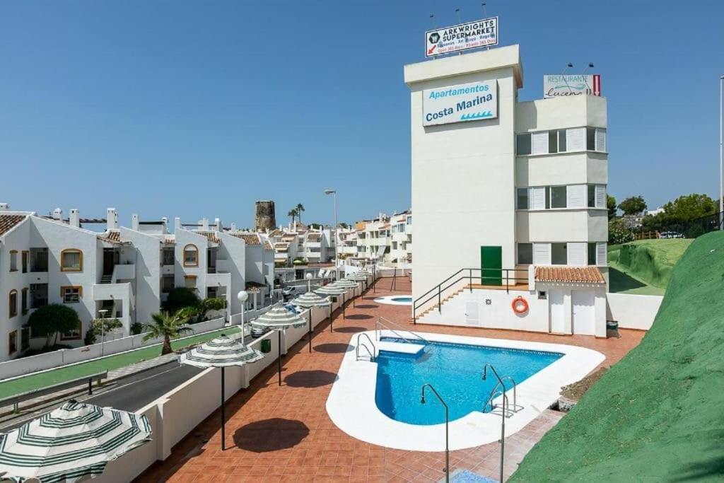 Bonito Y Comodo Apartamento Benalmadena Bagian luar foto