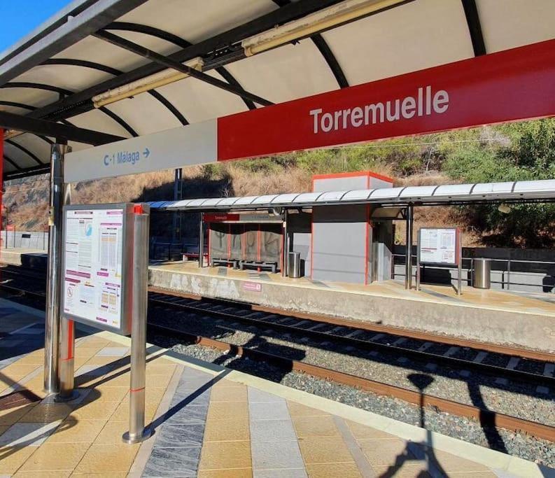 Bonito Y Comodo Apartamento Benalmadena Bagian luar foto